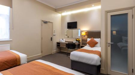 Family 5 Room Sidney Hotel London Family 5 Room Sidney Hotel London