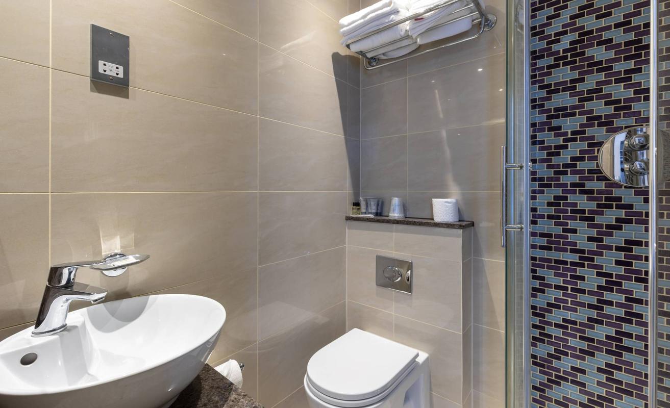 Family 4 Room  Sidney Hotel London Family 4 Room  Sidney Hotel London