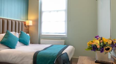 ANNEX Petite Double Room Sidney Hotel London ANNEX Petite Double Room Sidney Hotel London