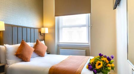 Petite Double Room Sidney Hotel London Petite Double Room Sidney Hotel London