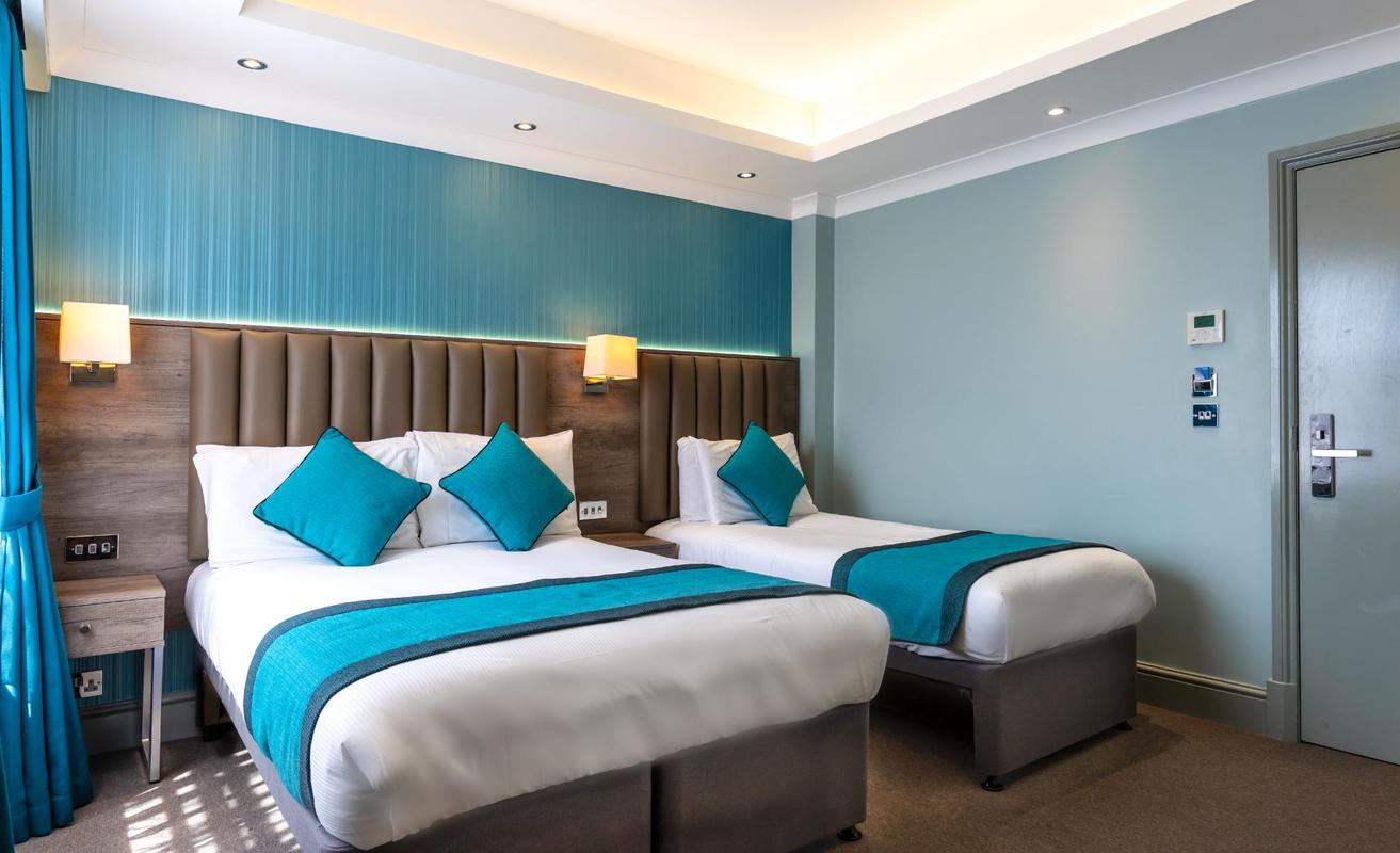 Triple Room  Sidney Hotel London Triple Room  Sidney Hotel London