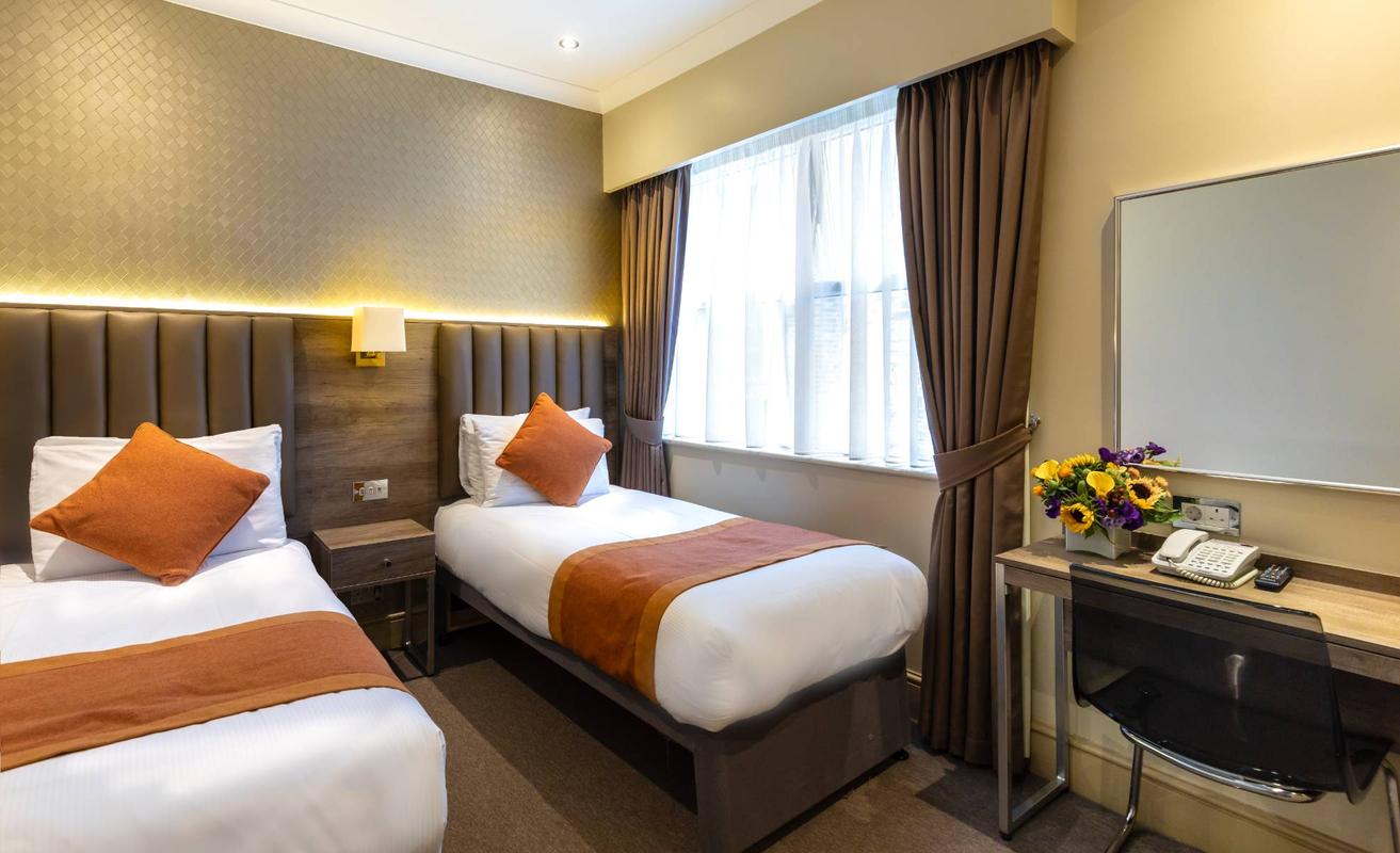 Twin Room  Sidney Hotel London Twin Room  Sidney Hotel London